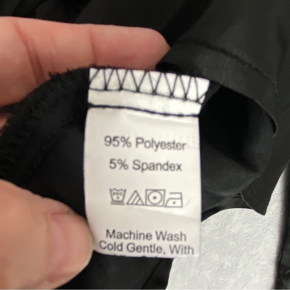 Shein Satin Top Sz Large Deep V-neck Long Sleeve Lace Trim Black - Picture 10 of 11